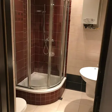 Lux Na Wzgorzu アパート