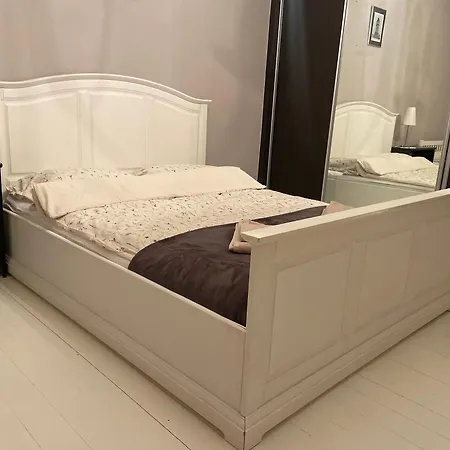 Lux Na Wzgorzu *