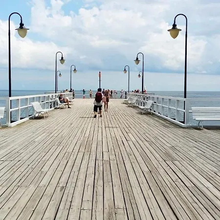 Lux Na Wzgorzu アパート